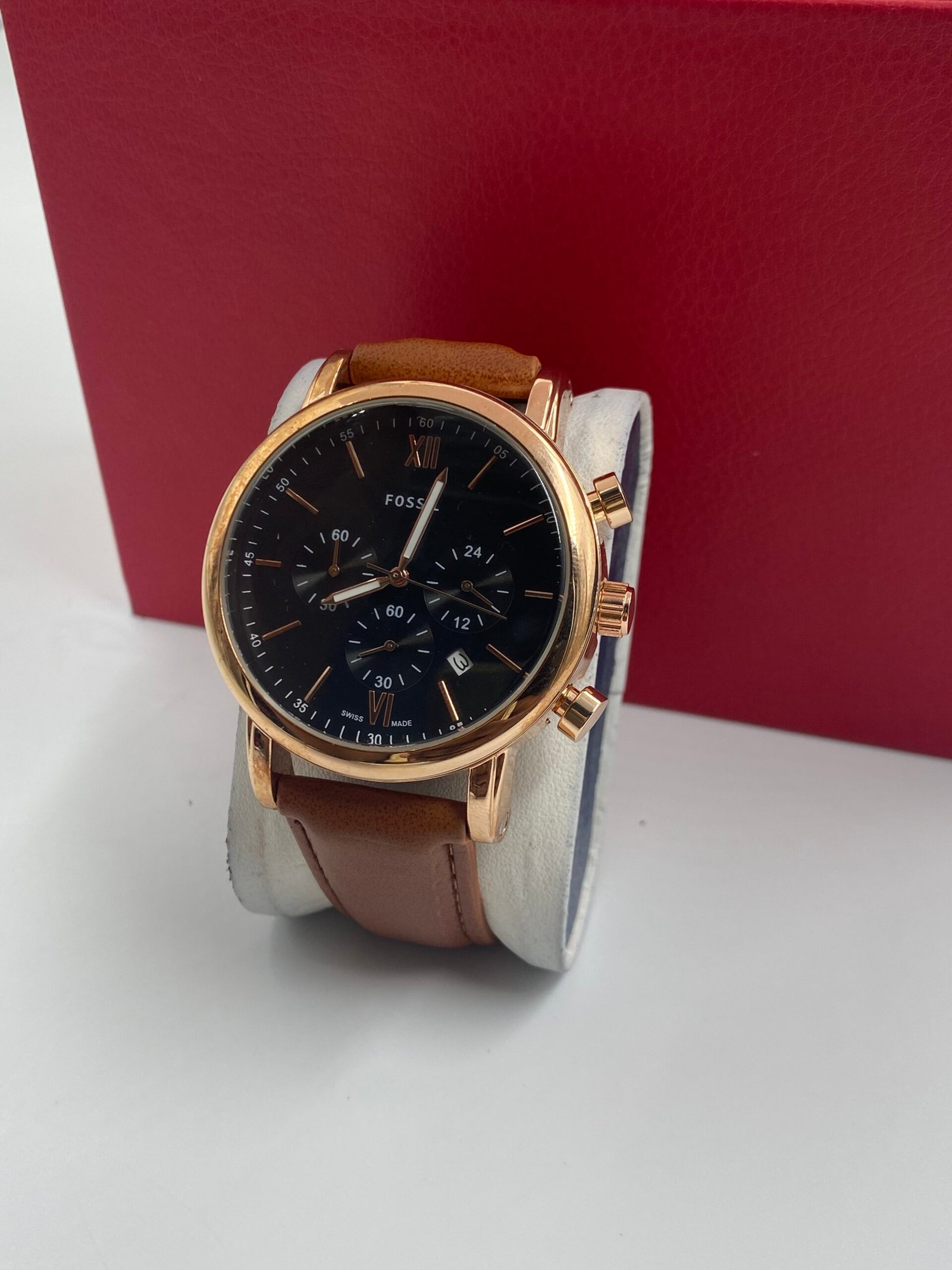 Silver Fossil watch(comes in Can & Bag) - Image 6