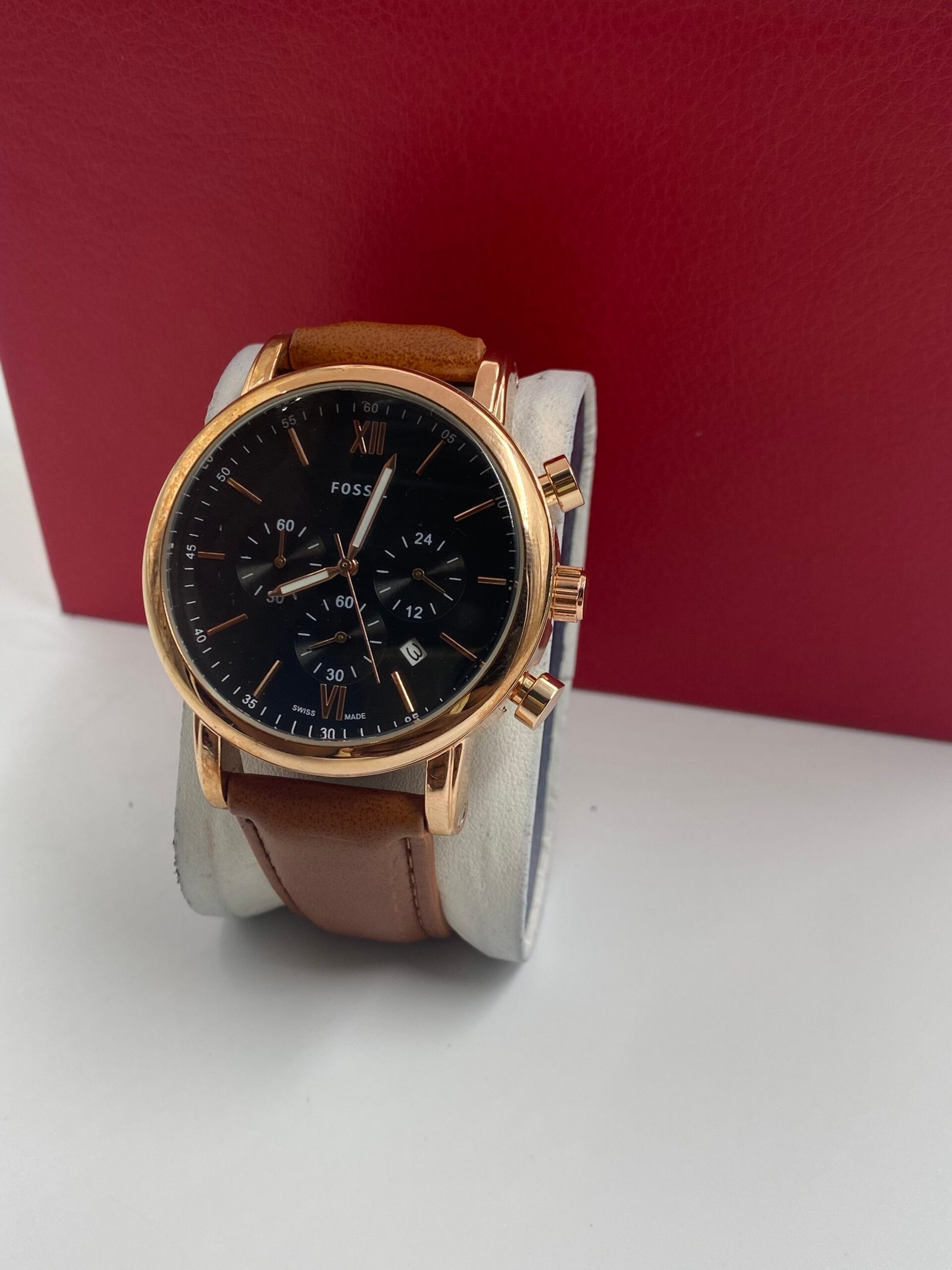 Silver Fossil watch(comes in Can & Bag) - Image 4