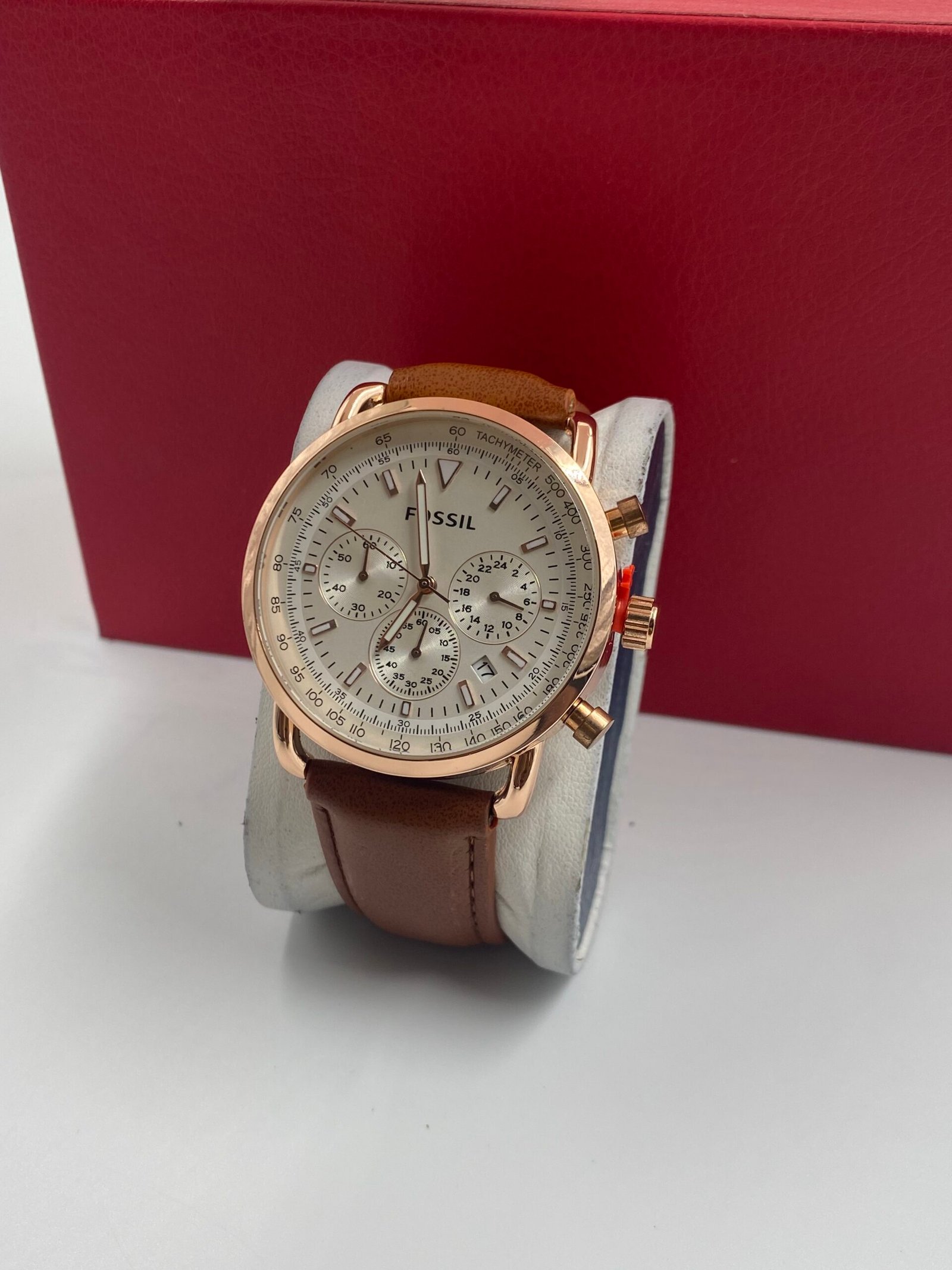 Silver Fossil watch(comes in Can & Bag) - Image 3